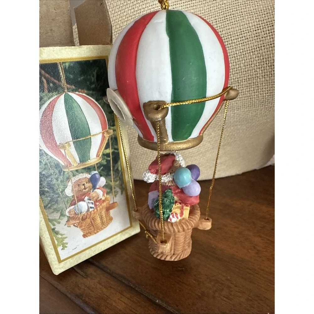 VINTAGE NOBEL HALL FLYING HIGH TEDDY LITE-UP BALLOON ORNAMENT New Box Christmas